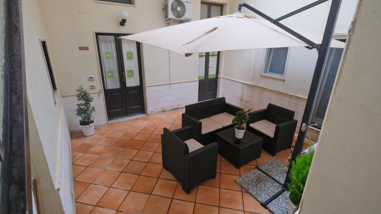 דירות ברינדיזי Monolocale Porta Napoli מראה חיצוני תמונה